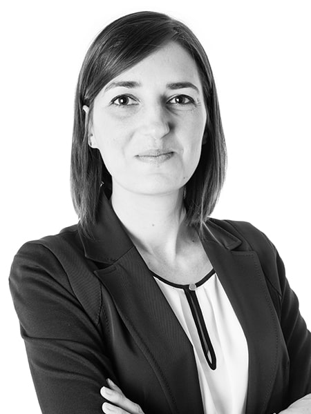 Oriana Bezze,Head of Retail Capital Markets